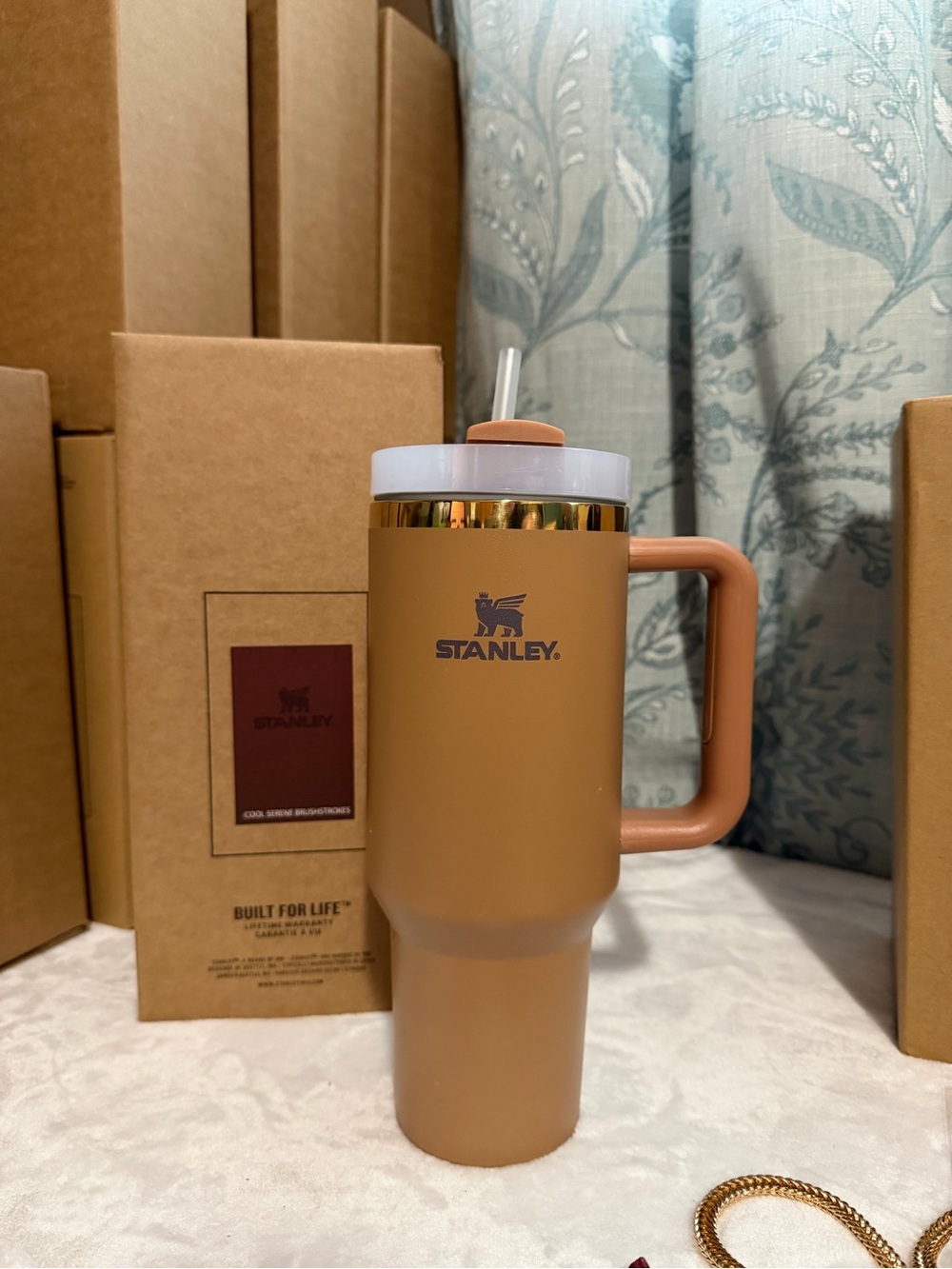40oz Stanley tumbler cup Caramel w Gold Trim